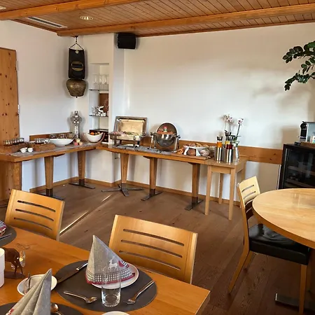 Hotell Garni Postigliun Andiast Andest