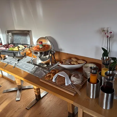 Postigliun Andiast 3*