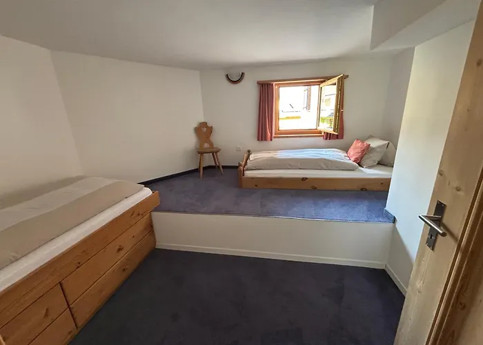 Garni Postigliun Andiast