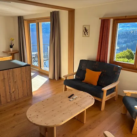 Garni Postigliun Andiast Andest