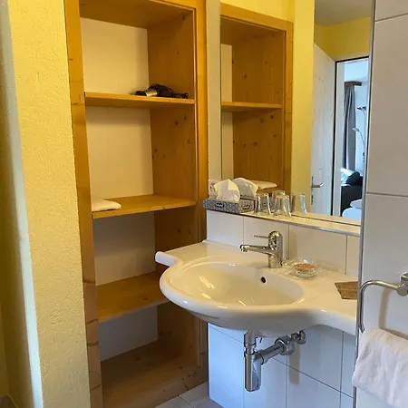 酒店 Garni Postigliun Andiast Andest