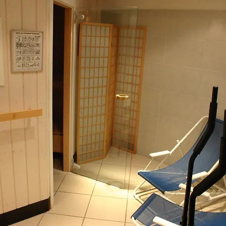 Garni Postigliun Andiast 酒店 Andest